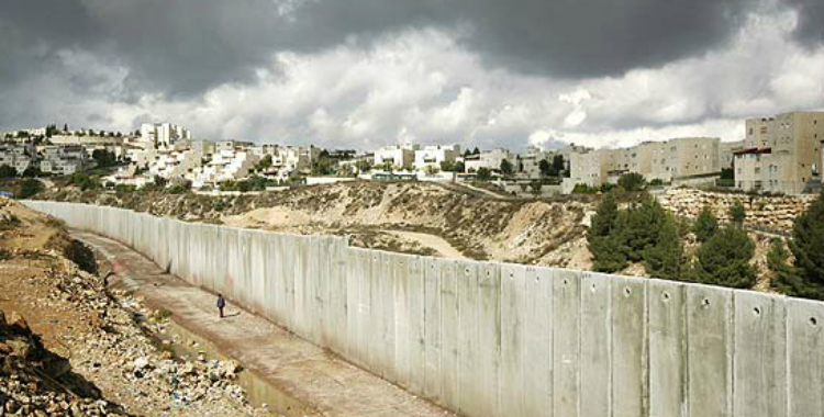 Muro que separa Israel e Cisjordânia (Emilio Morenatti/AP)